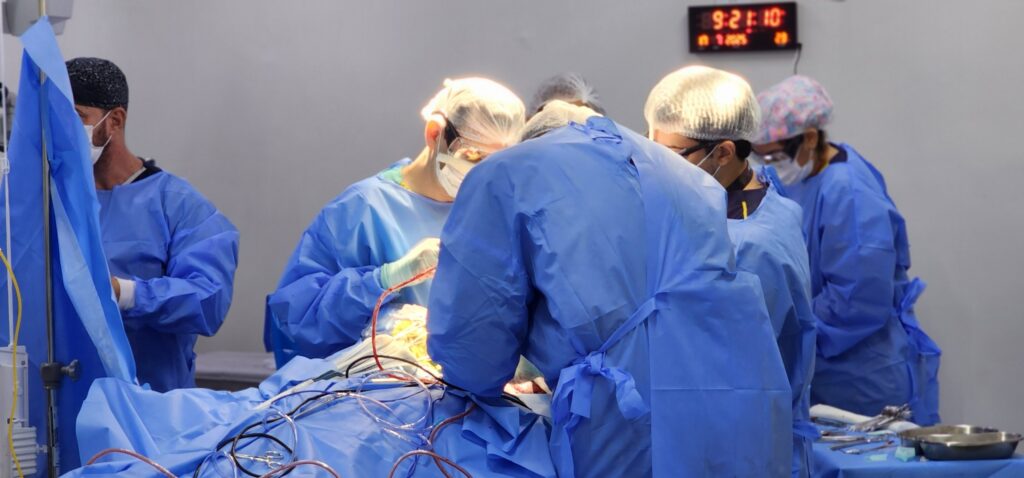 Hugo realiza 1ª cirurgia para correção de aneurisma cerebral