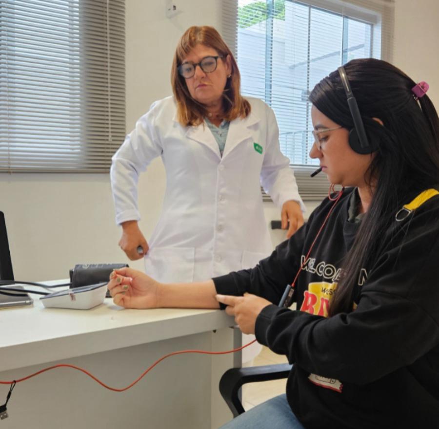 Serviço une telemedicina e suporte presencial nas unidades de Jataí, Rio Verde e Posse, ampliando acesso a mais de 30 especialidades