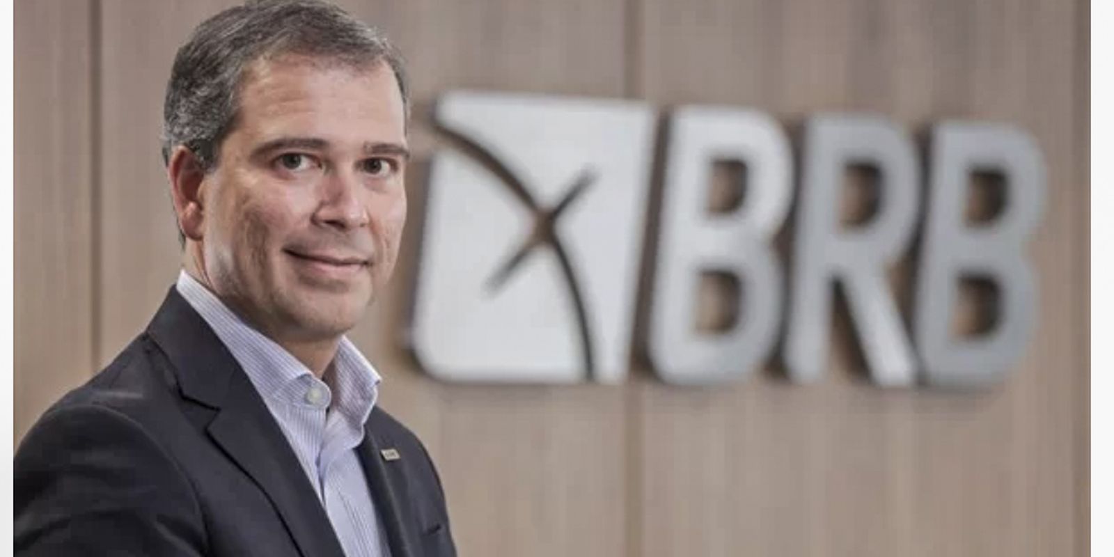 André Mendonça vota para manter prisão do ex-presidente do BRB