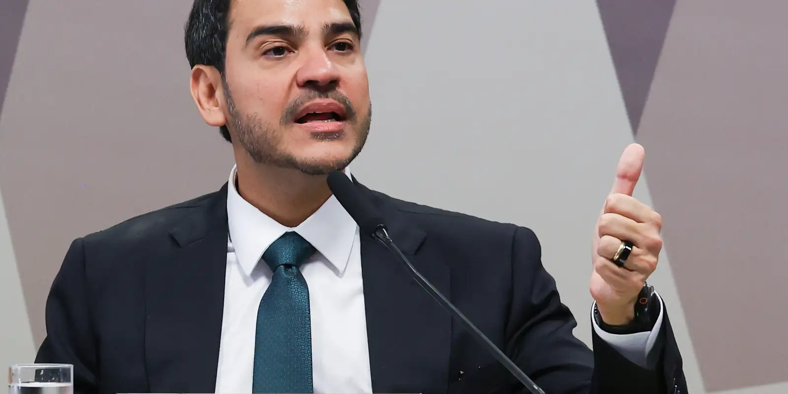 Sabatina: Messias fala em conciliação, harmonia e autocontenção do STF
