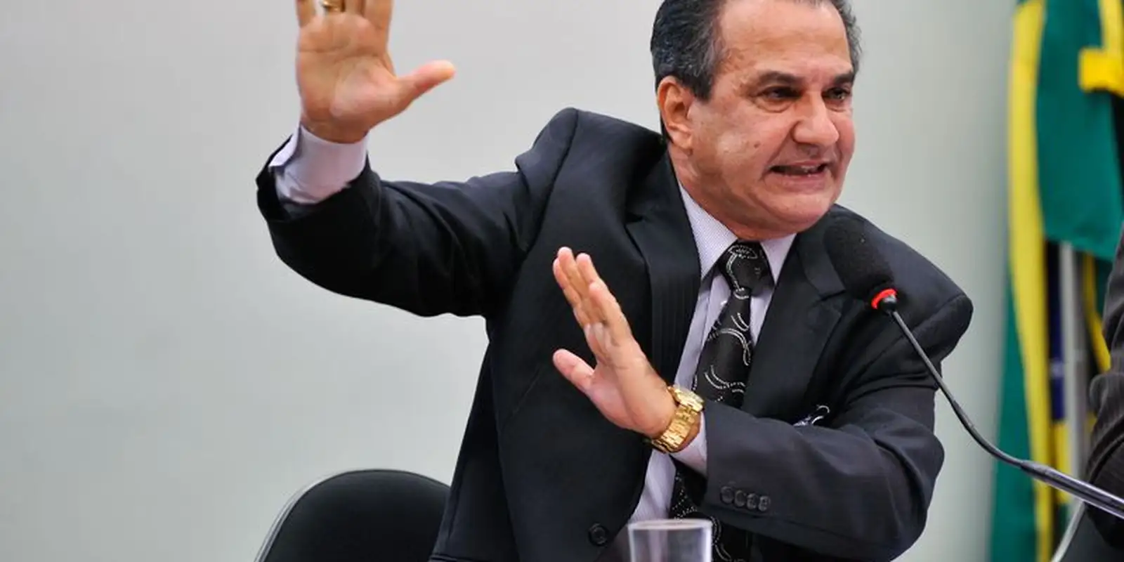 Silas Malafaia será réu por injúria contra comandante do Exército