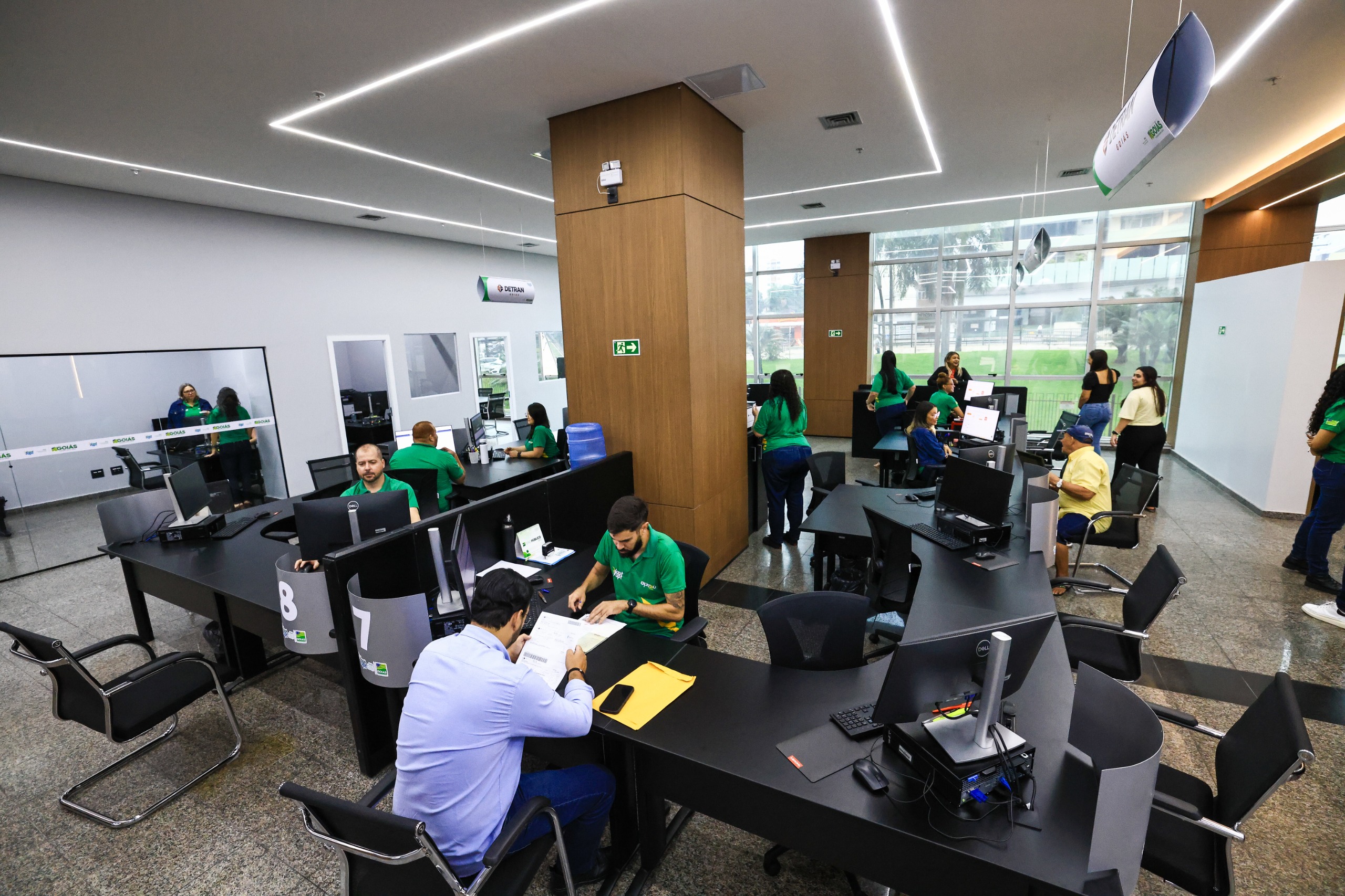 Governo de Goiás altera funcionamento de órgãos durante feriado da Semana Santa - Atendimentos no Vapt Vupt