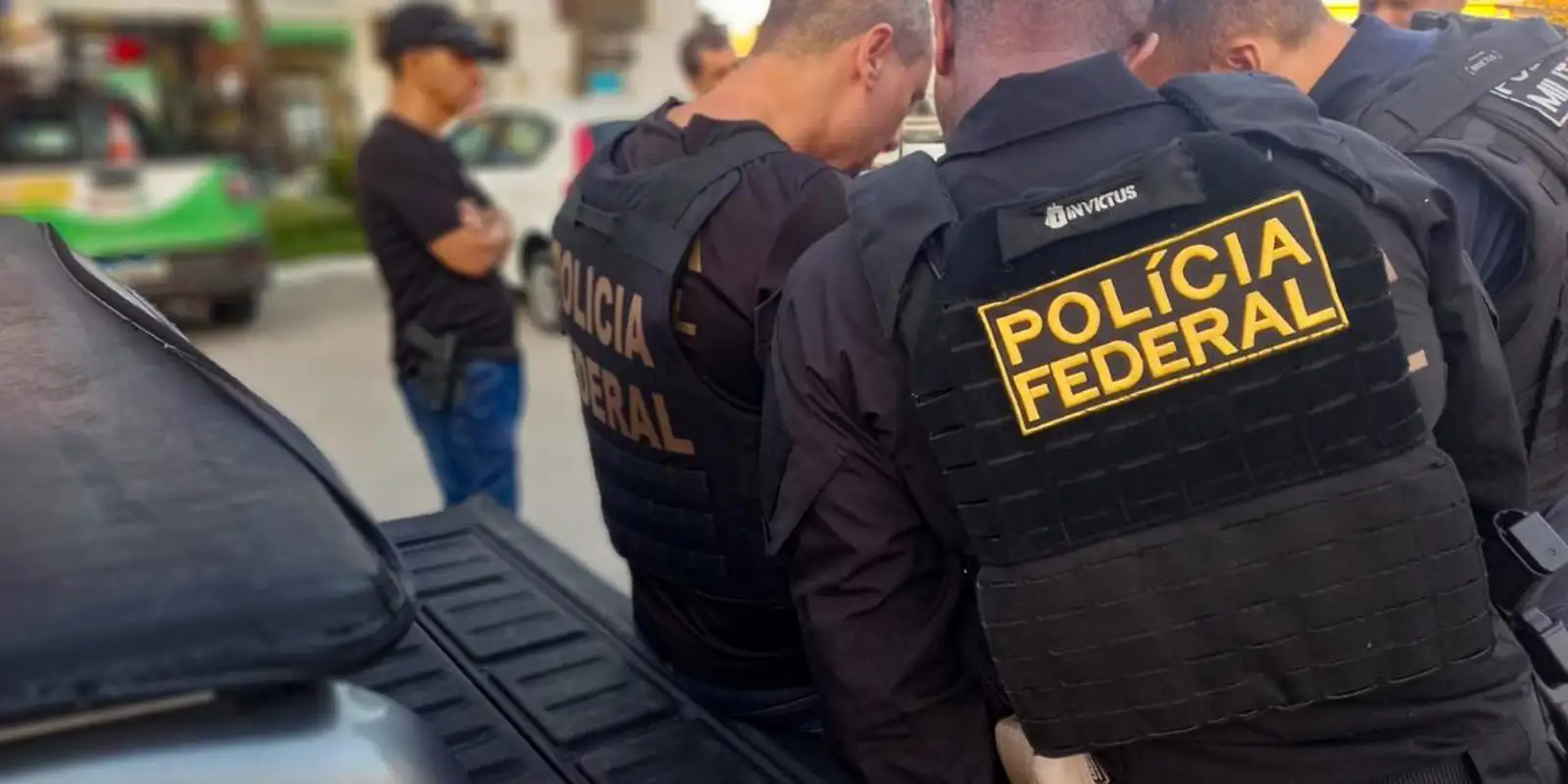 Operação da PF mira Cláudio Castro e grupo do setor de combustíveis