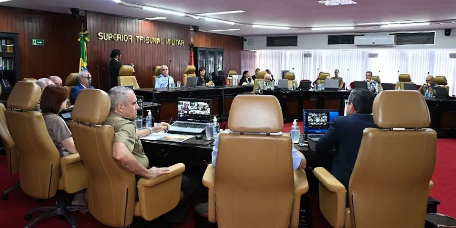 STM mantém relator em ação sobre perda de patente de Jair Bolsonaro