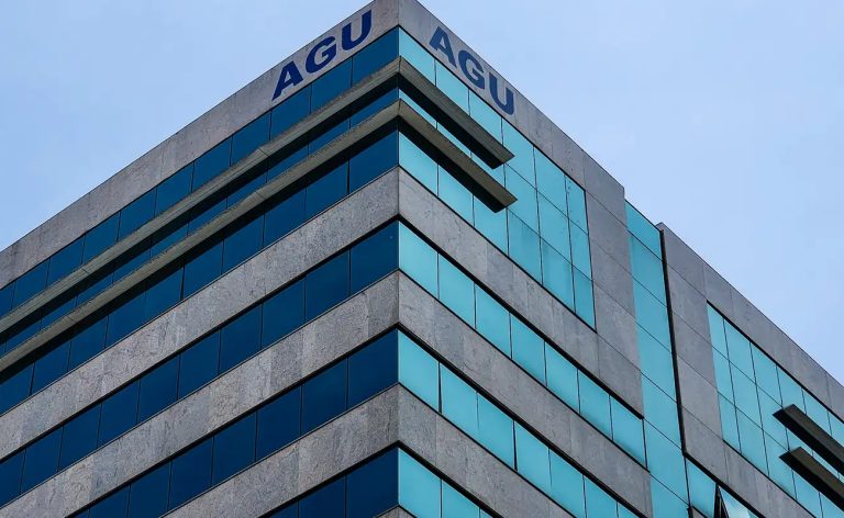 AGU ajuíza novos lotes de ações contra fraudadores do INSS