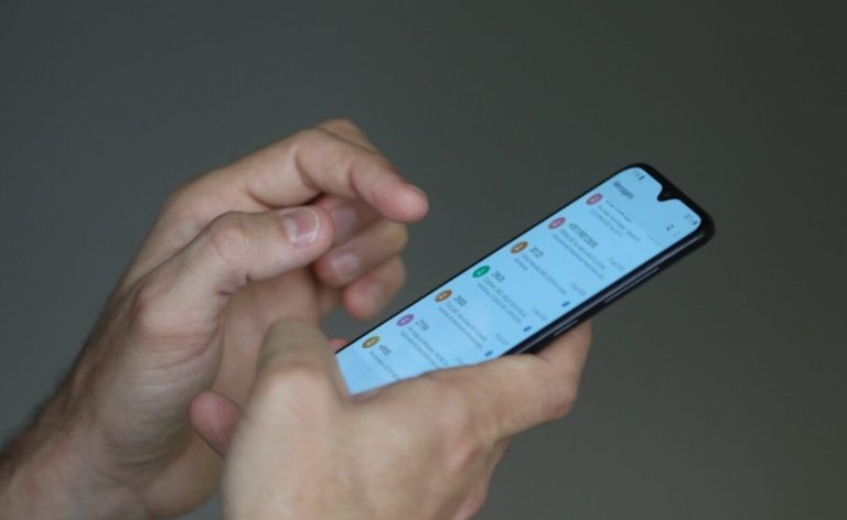 Goiás abre chamamento para seleção de Operadoras de Telefonia Móvel