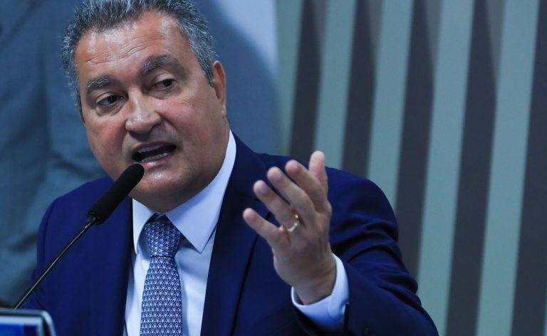 Agenda econômica e social do governo priorizou maioria, diz Rui Costa