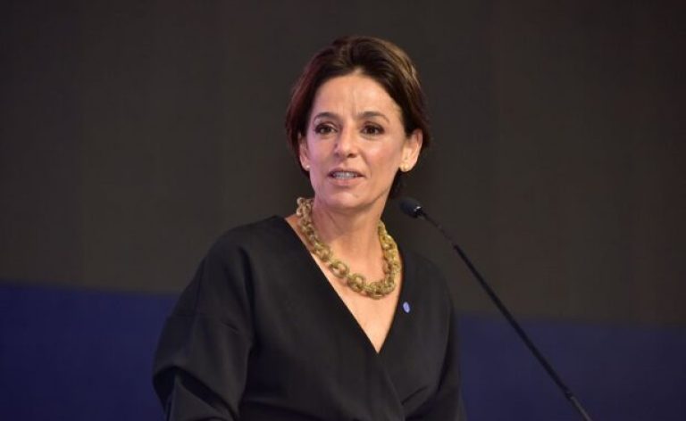 Ana-Paula-Rezende-3333-e1720296632170