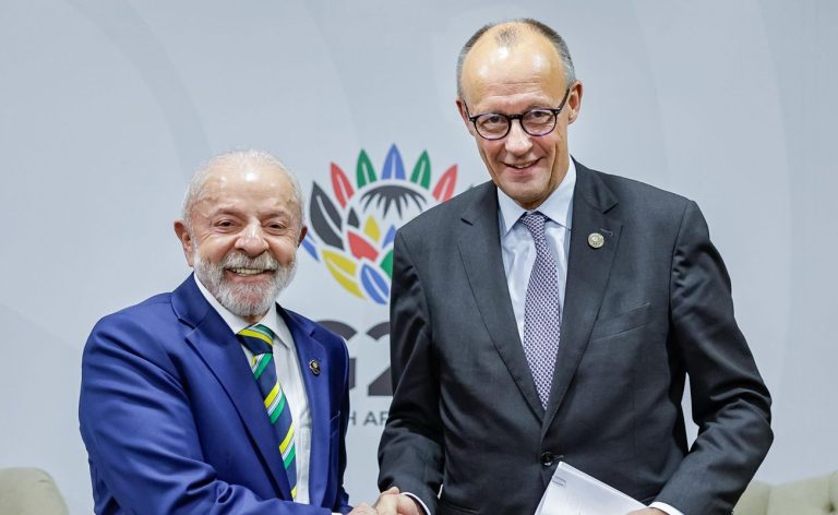 Após mal-estar sobre críticas a Belém, Lula se reúne com premiê alemão