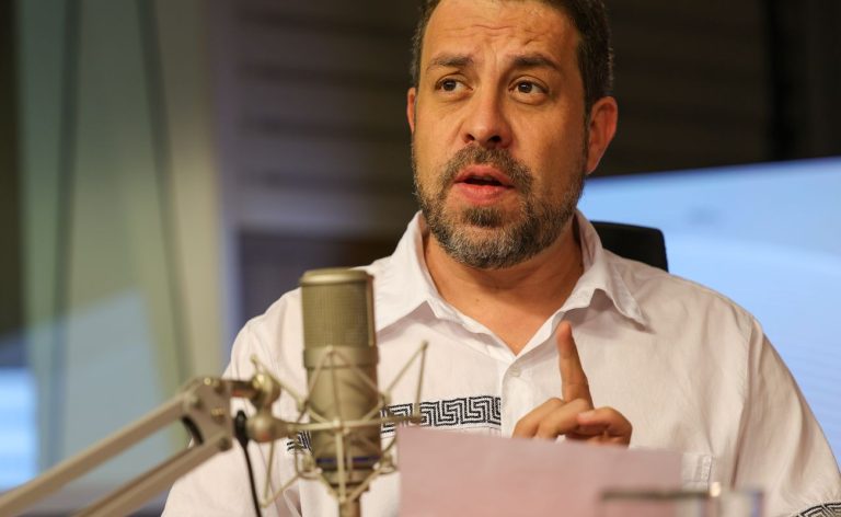 Boulos acredita que fim da escala 6x1 pode ser aprovado neste semestre