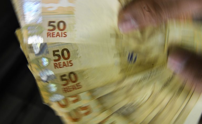 CAE do Senado aprova marco legal do Sistema de Pagamentos Brasileiro