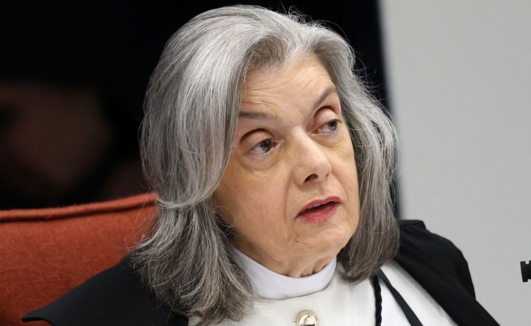 Cármen Lúcia apresenta recomendações de conduta para juízes eleitorais