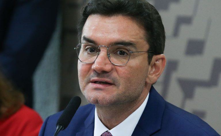 Celso Sabino deixa o Ministério do Turismo