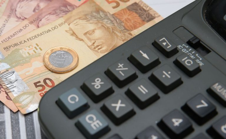 Com mais de 2,4 mil emendas, LDO deve ser votada nesta semana