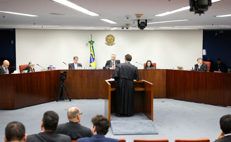 Começa no STF o julgamento do núcleo de desinformação do golpe