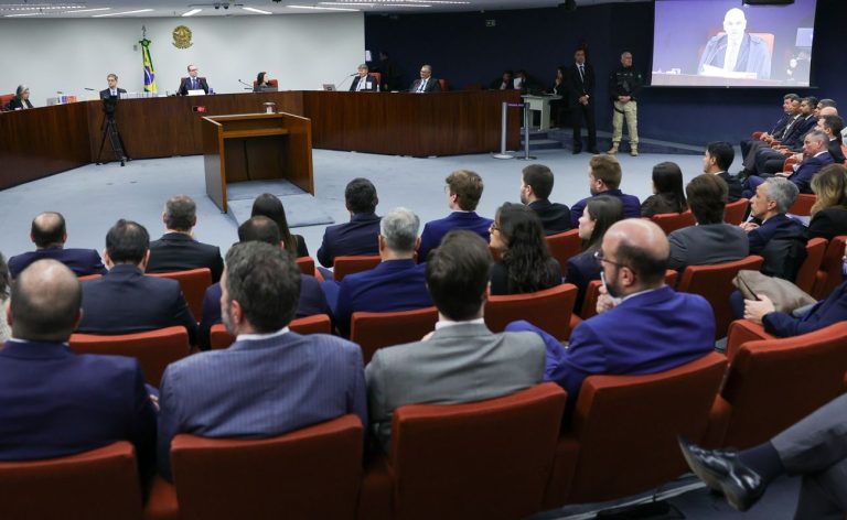 Começa o julgamento do núcleo 1 da tentativa de golpe de Estado
