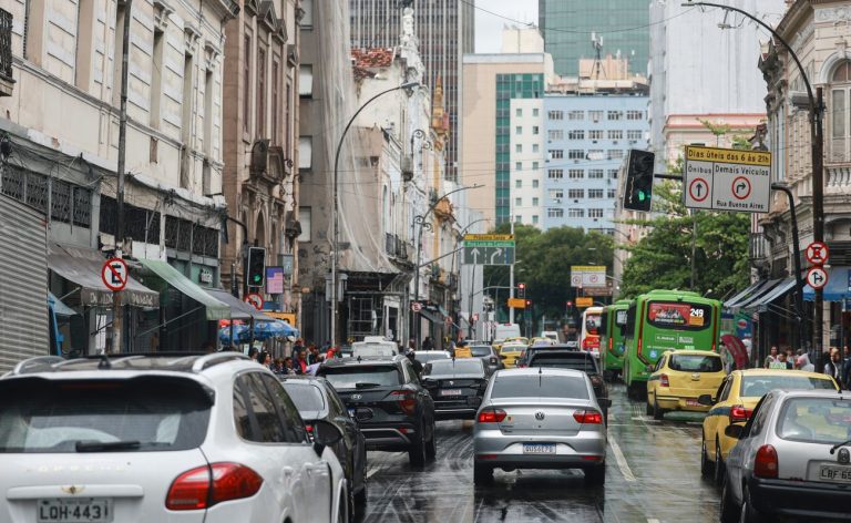 Congresso isenta IPVA de veículos com mais de 20 anos