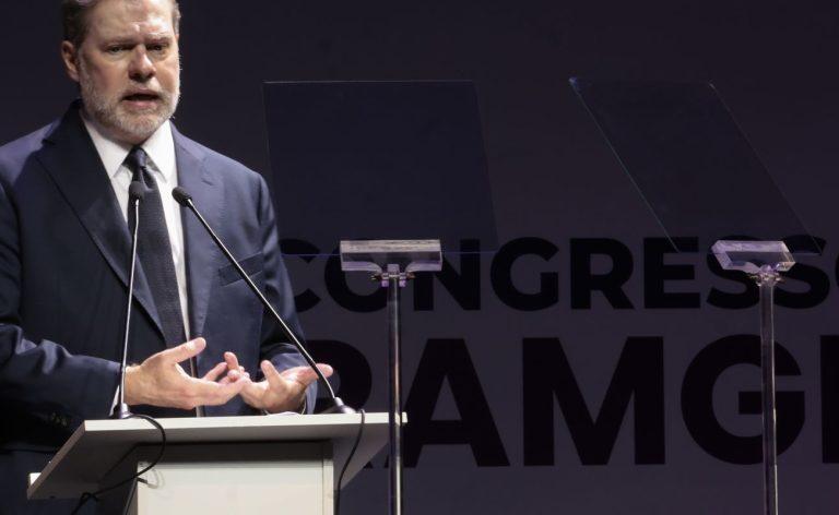 Dias Toffoli nega amizade e recebimento de valores de Daniel Vorcaro