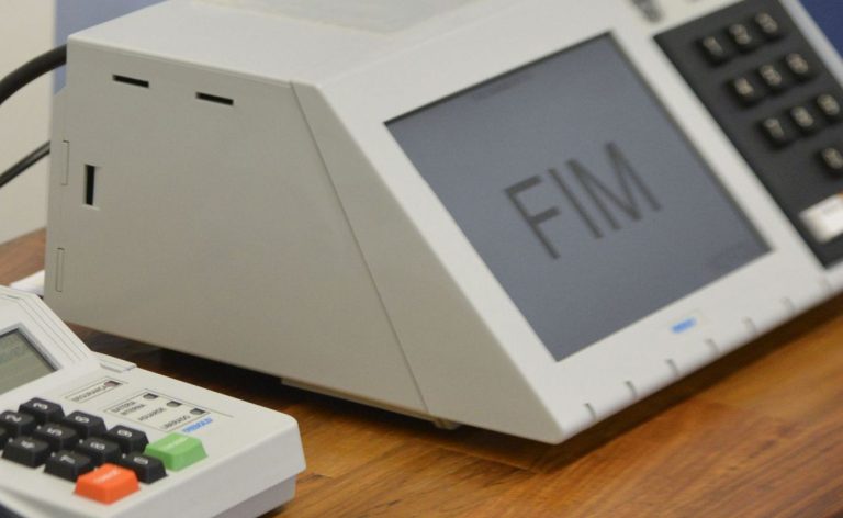 Eleitores de cidades do Ceará vão às urnas para eleições suplementares