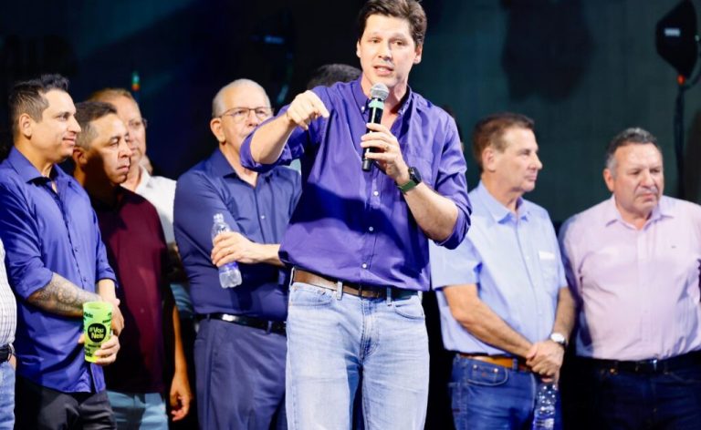 Em Bela Vista, Daniel Vilela anuncia início da pavimentação da GO-147