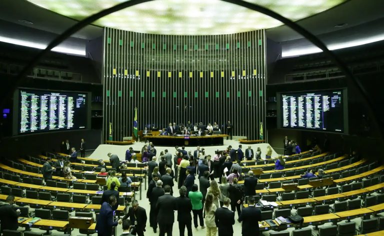 Entenda os próximos passos do projeto para reduzir a maioridade penal