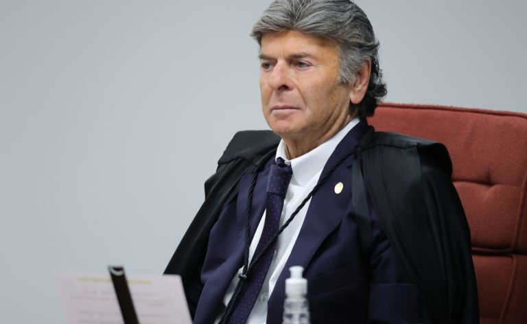 Fux defende anular todo o processo por falta de competência do STF