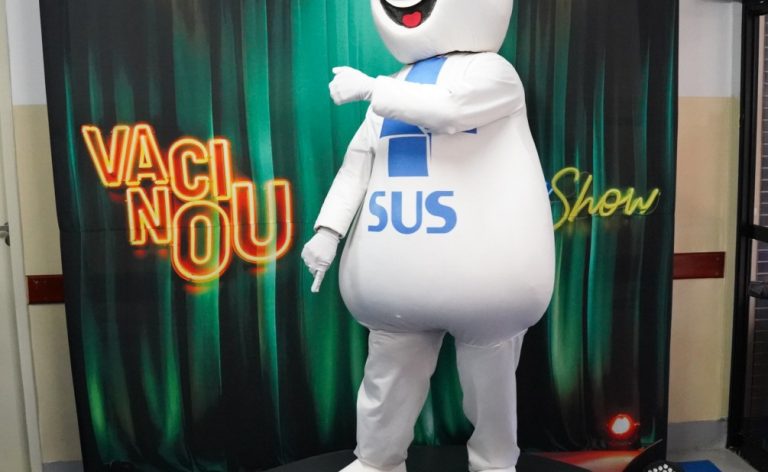 Zé Gotinha na Abertura da Campanha de Vacinação contra a Influenza