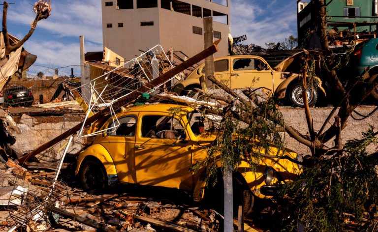 Grupo vai acompanhar ações em áreas atingidas por tornado no Paraná