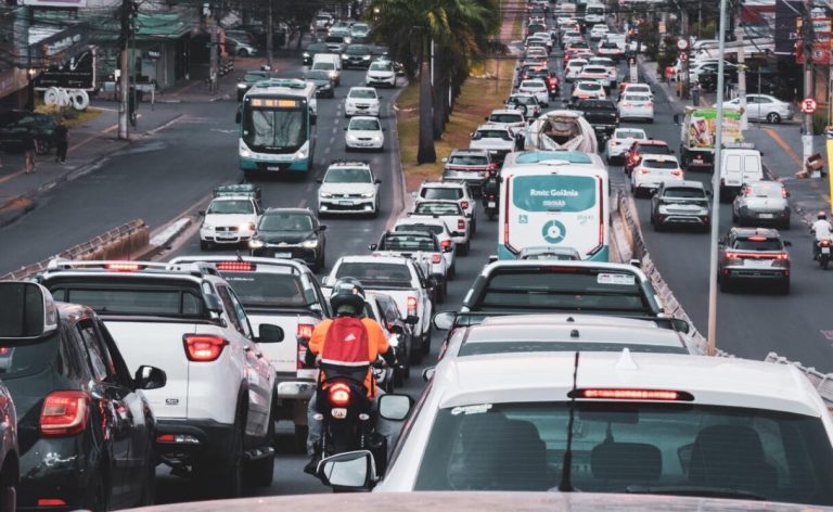 Governo de Goiás mantém calendário do IPVA 2026 e concede 8% para pagamento à vista