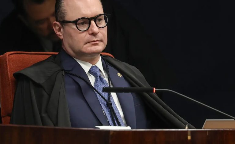 Julgamento no STF sobre eleição no Rio está empatado em 1 a 1