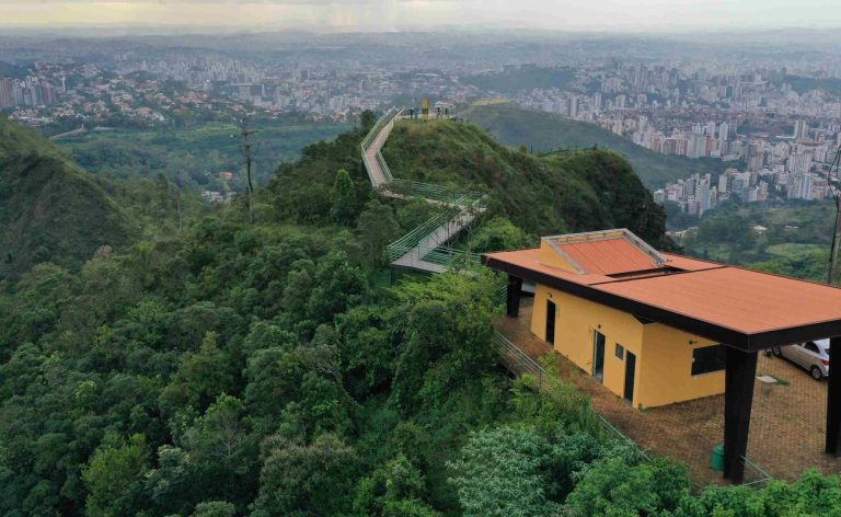 Justiça determina interrupção de mineração na Serra do Curral, em BH