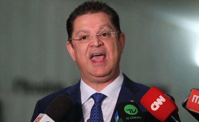 Líder do PL na Câmara dos Deputados nega desvios de verbas