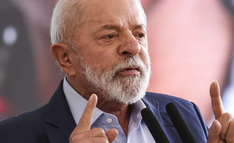 Lula chama América Latina de zona de paz e critica intervenções