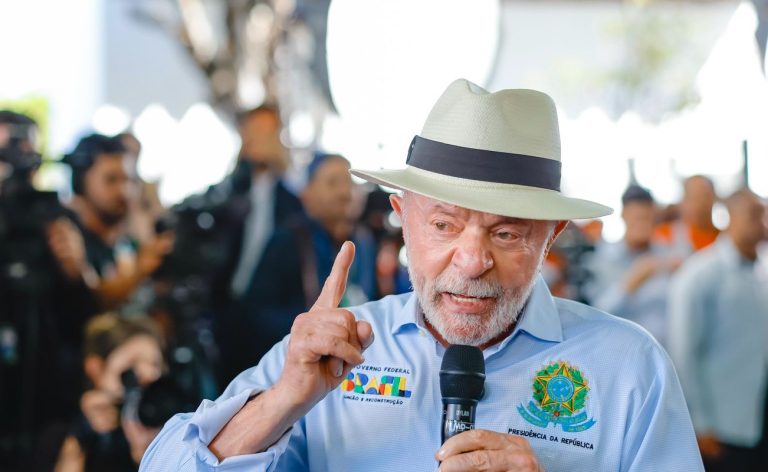 Lula diz sonhar em reverter privatizações de empresas estratégicas