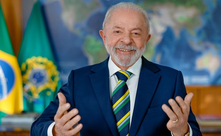Lula exalta soberania e defesa do povo em rede do 7 de setembro