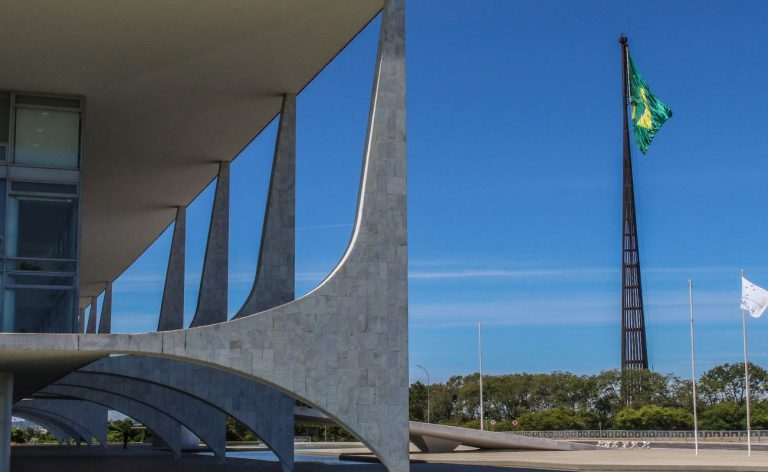 Lula sanciona lei que amplia proteção às vítimas de crimes sexuais