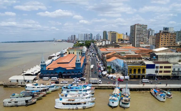 Lula sanciona lei que transfere capital para Belém temporariamente  