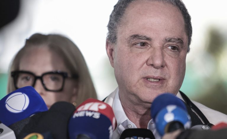 Médico diz que Lula retirou lesão e deve repousar nos próximos dias