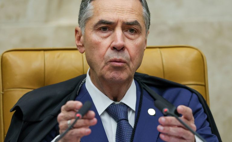 Ministro Luís Roberto Barroso anuncia aposentadoria antecipada do STF
