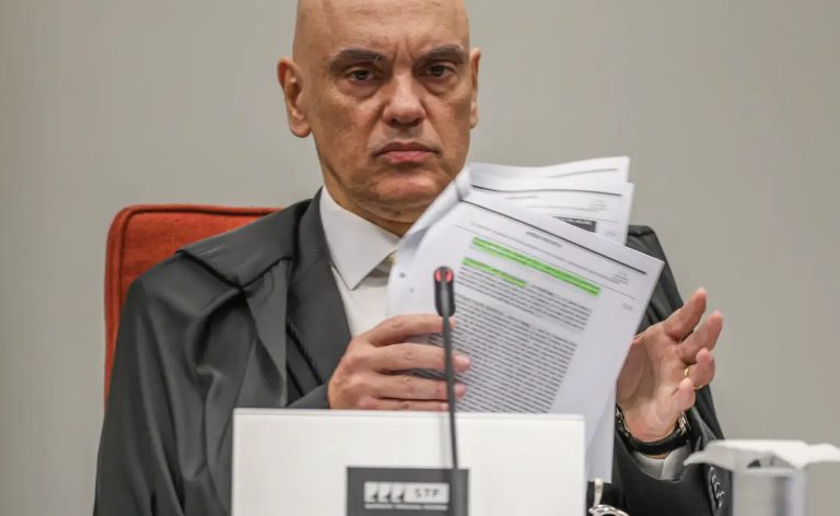 Moraes nega visita de assessor dos EUA a Jair Bolsonaro na prisão