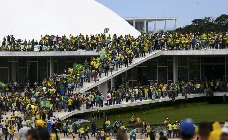Motta convoca reunião nesta quarta para debater anistia a golpistas