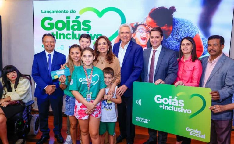 Caiado e Gracinha lançam Goiás + Inclusivo com 6,5 mil beneficiários