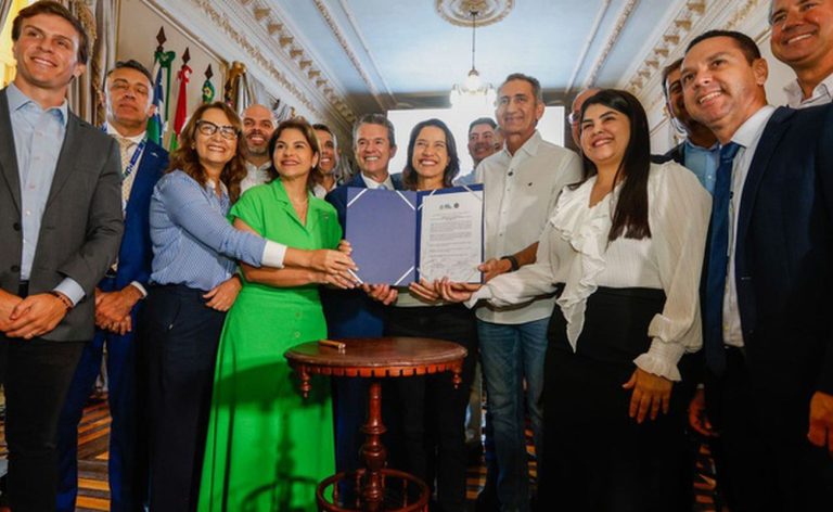 Novos trechos da Adutora do Agreste deverá beneficiar 195 mil pessoas