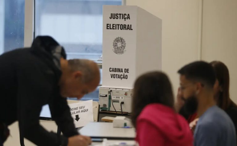 Número de eleitores com mais de 60 anos cresceu 74%, aponta pesquisa
