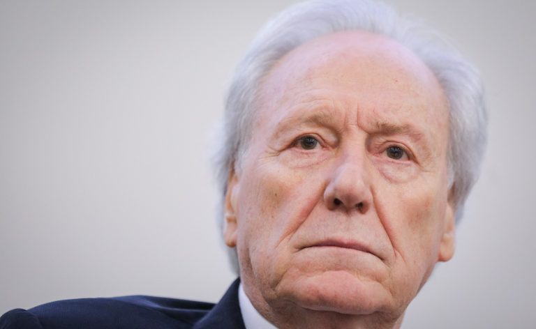 O-ministro-da-Justica-Ricardo-Lewandowski-fala-em-coletiva-apos-a-PF-deflagrar-a-Operacao-Sem-Desconto-que-investiga-sobre-cobrancas-indevidas-pensionistas-e-aposentados-do-INSS-Metropoles