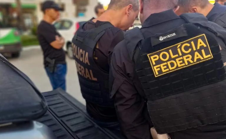 Operação da PF mira Cláudio Castro e grupo do setor de combustíveis
