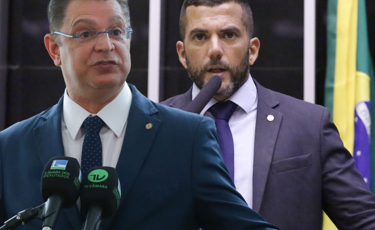 PF faz operação contra deputados do PL por desvio de cotas