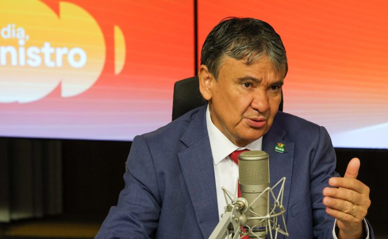 PF investiga origem de fake news sobre programas sociais