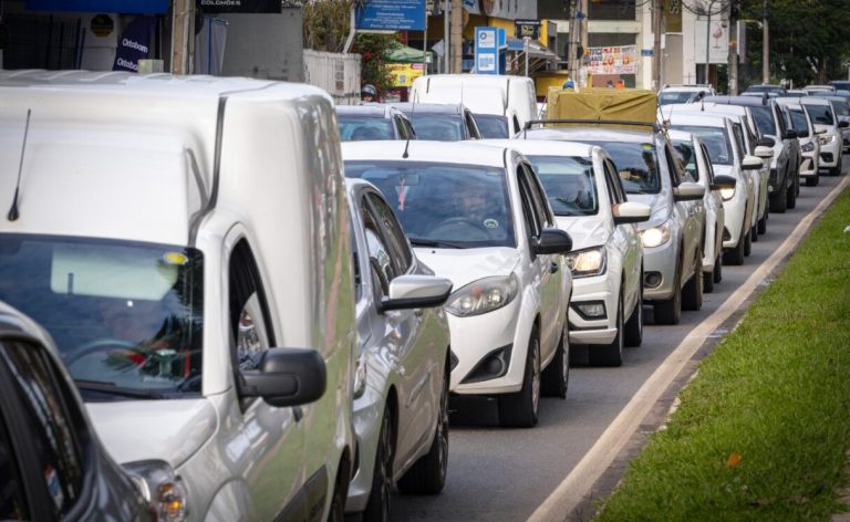 Prazo para quitar IPVA finais 1 e 2 termina na segunda-feira
