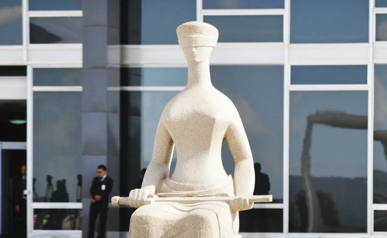 Presidentes do STF, Câmara, Senado e TCU discutem "penduricalhos"